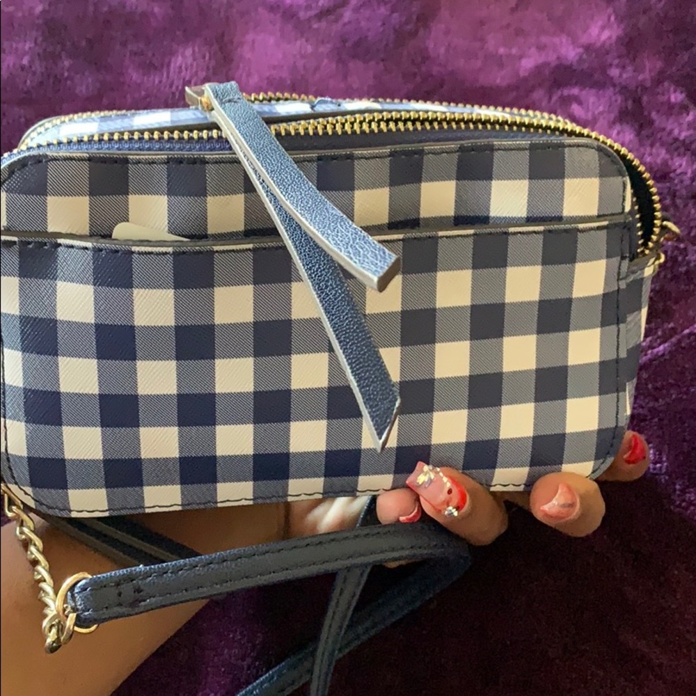 Purse - Picture 3 of 3